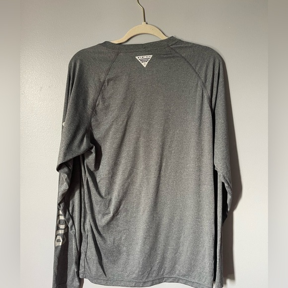 Columbia gray long sleeved rash guard spf PFG S - Picture 5 of 8